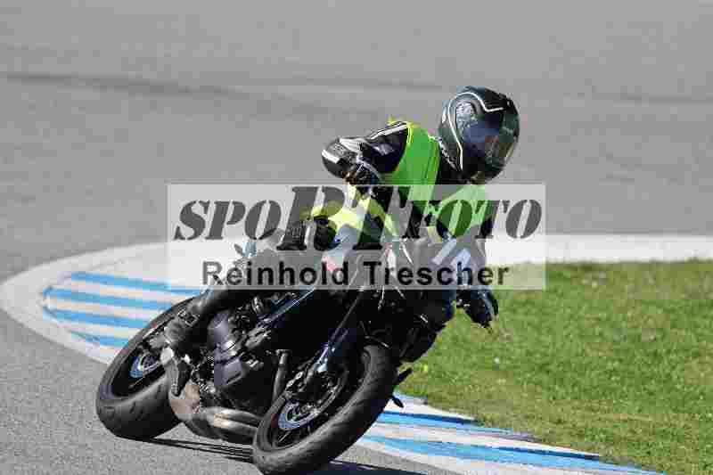 /02 28.-31.01.2025 Moto Center Thun Jerez/gruen-green/74